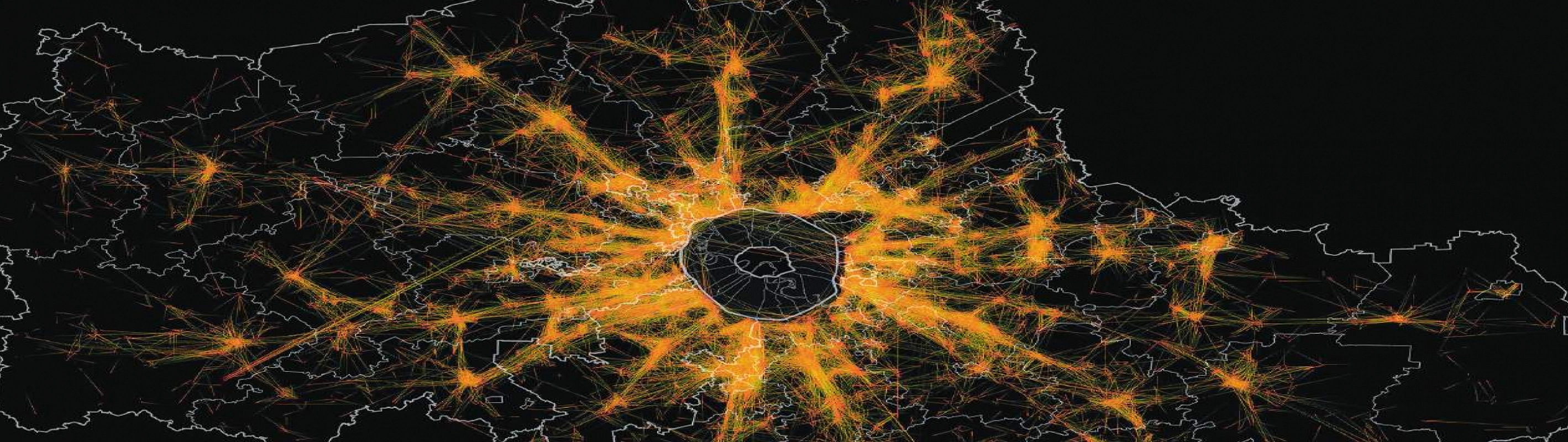 Тепловая карта России с линиями миграционных и транспортных связей между регионами