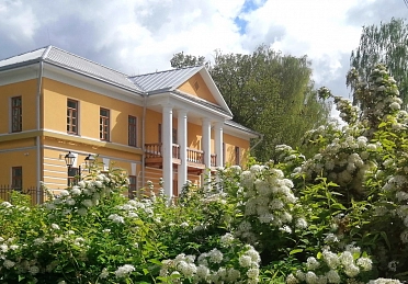 Село Крапивна: как культурное наследие из потенциала превращается в капитал