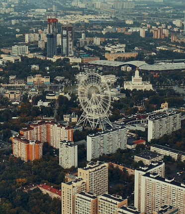 Население крупных городов продолжает расти. Большое исследование агломераций от «Института экономики города»